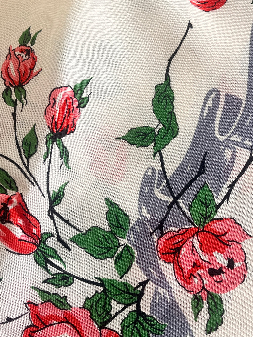 0.89m Romance with Roses Printed Square Table Linen