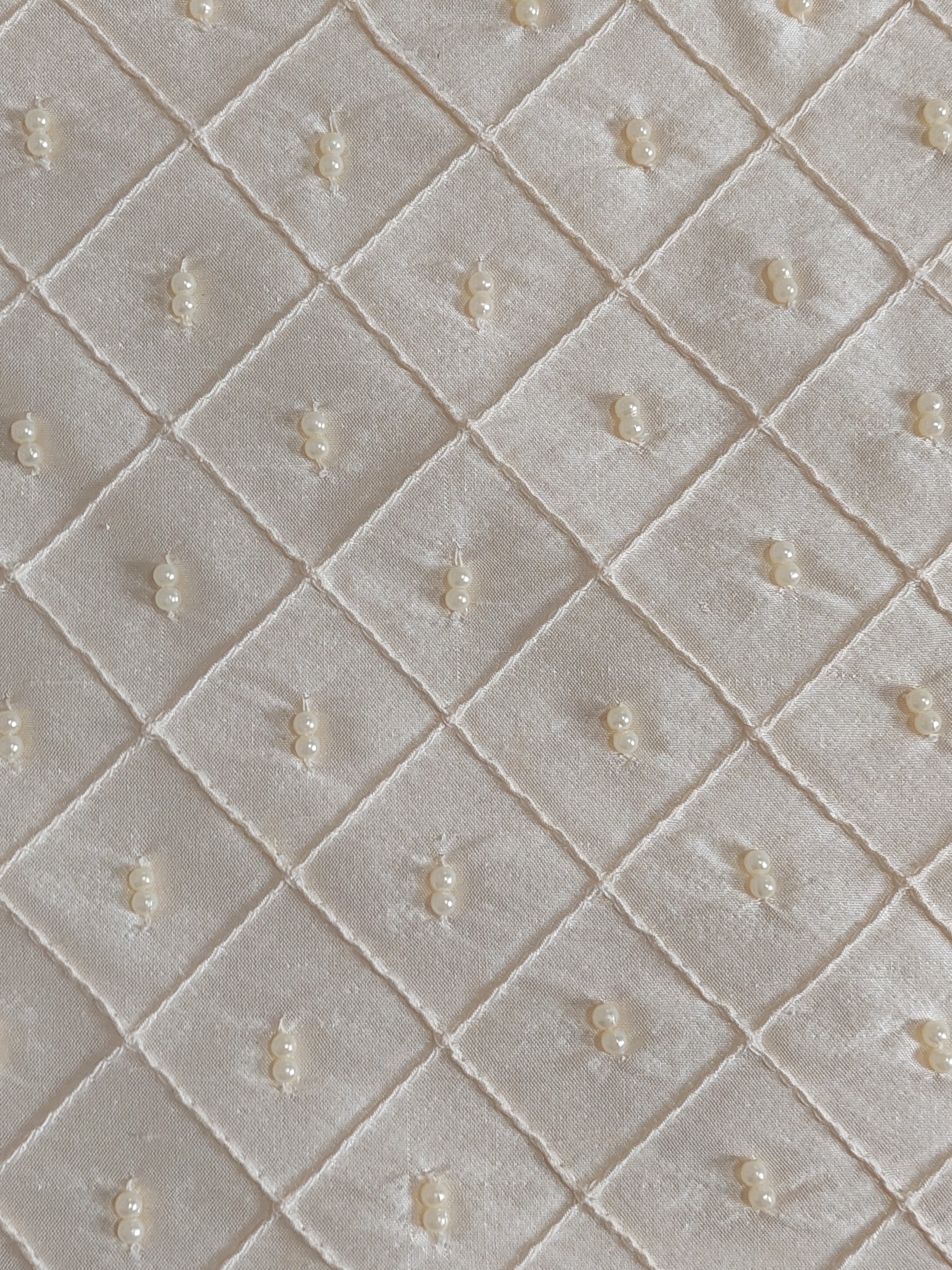 1.3m Antique Cream Embroidered Bridal Silk Taffeta with Pearl Detailing